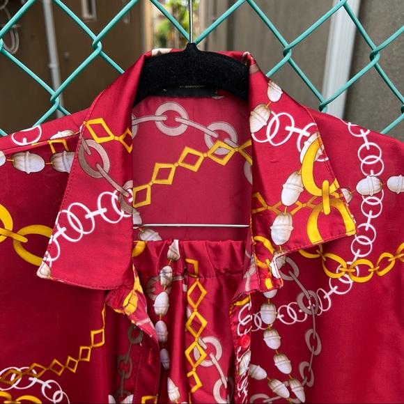 Red Chain-Link Printed 2-pc Short Set M - Picture 9 of 16